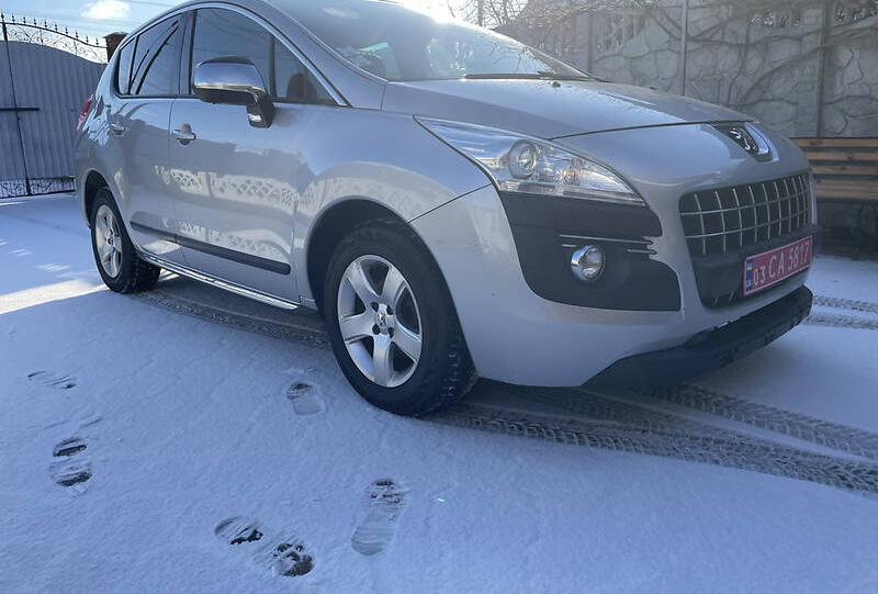 Peugeot 3008 2012