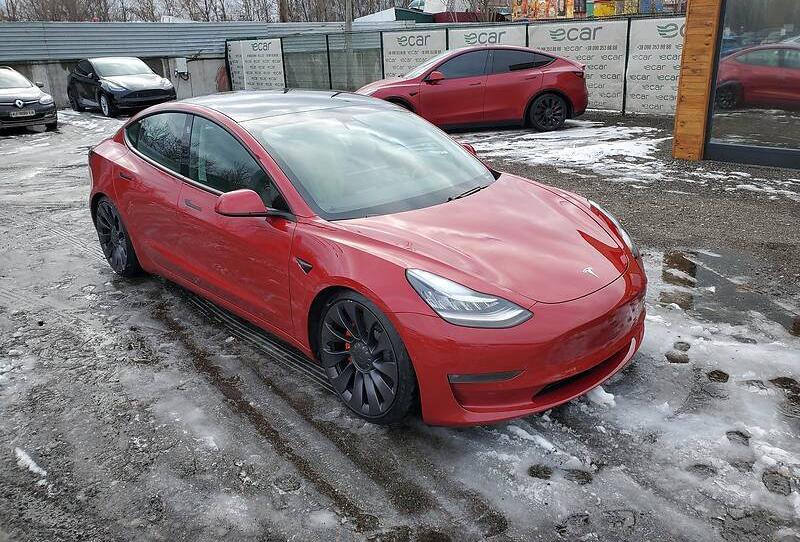 Tesla Model 3 PERFORMANCE FSD 2021