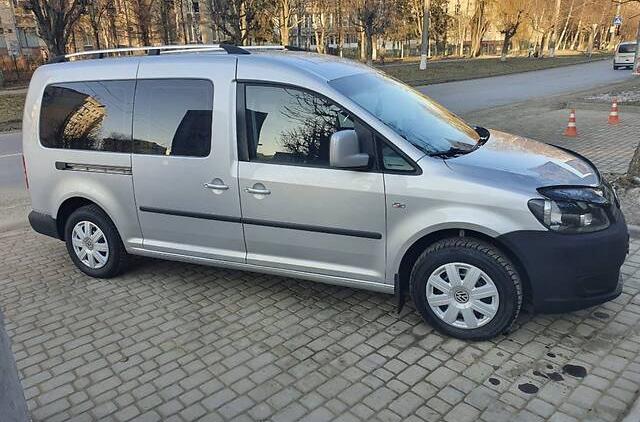 Volkswagen Caddy пасс. 2011