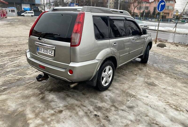Nissan X-Trail 2004