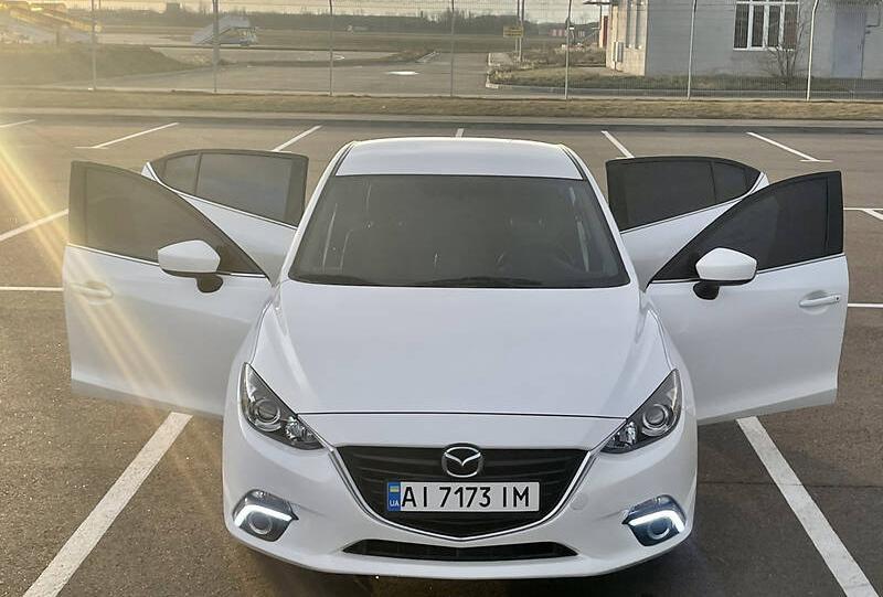 Mazda 3 2015