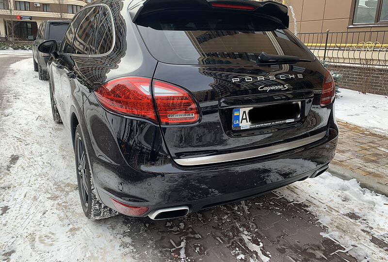 Porsche Cayenne S 2011