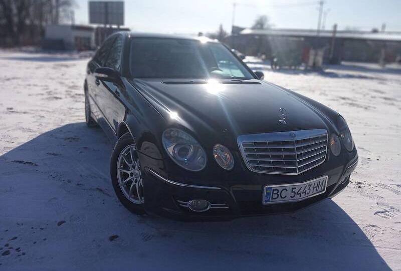 Mercedes-Benz E 220 Awantgarde 2005