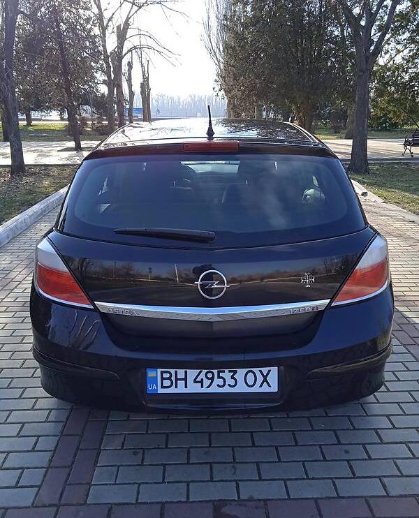Opel Astra H 2005