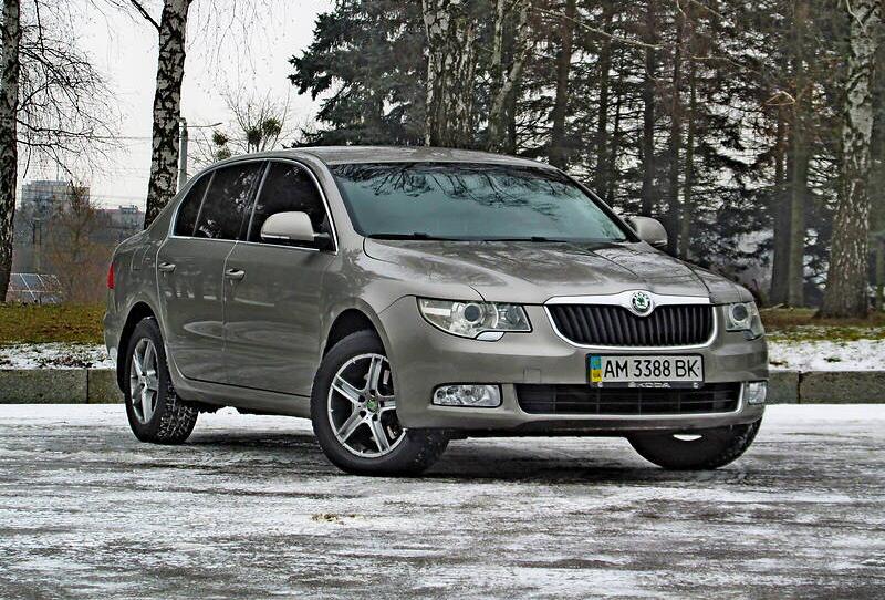 Skoda Superb 2012