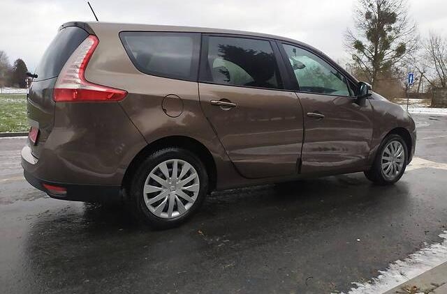 Renault Grand Scenic 2010