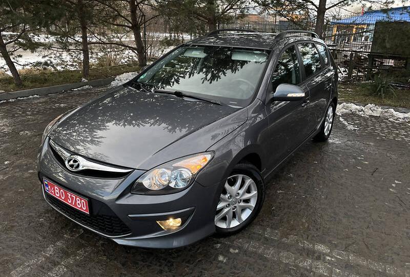 Hyundai i30 2011