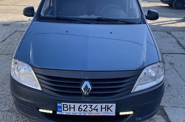 Renault Logan 2010
