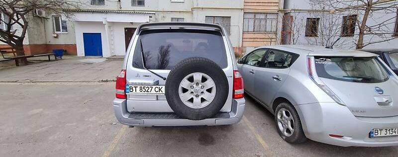 Mitsubishi Pajero 2004