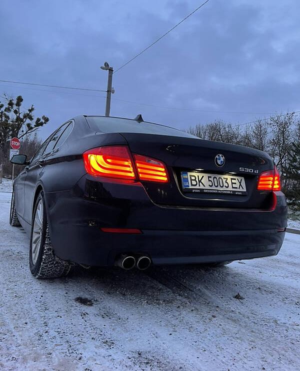 BMW 530 2011