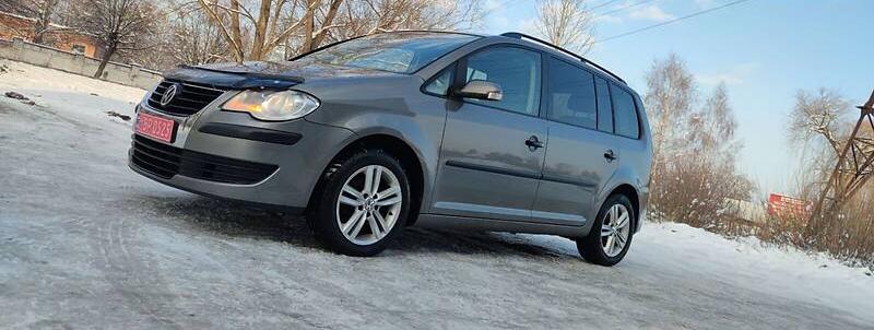 Volkswagen Touran 2009