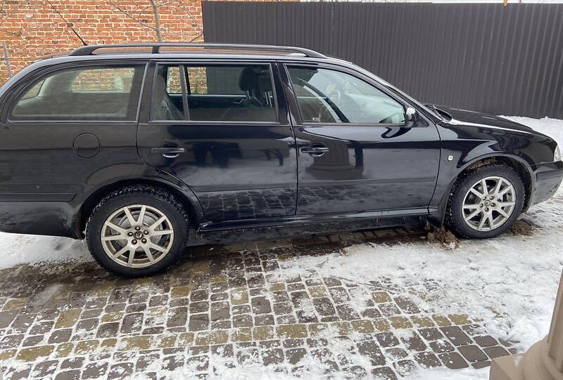 Skoda Octavia Tour 1.6 mpi svizha 2004