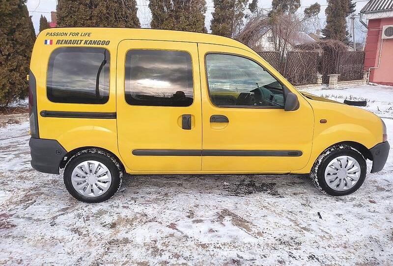 Renault Kangoo пасс. 2000