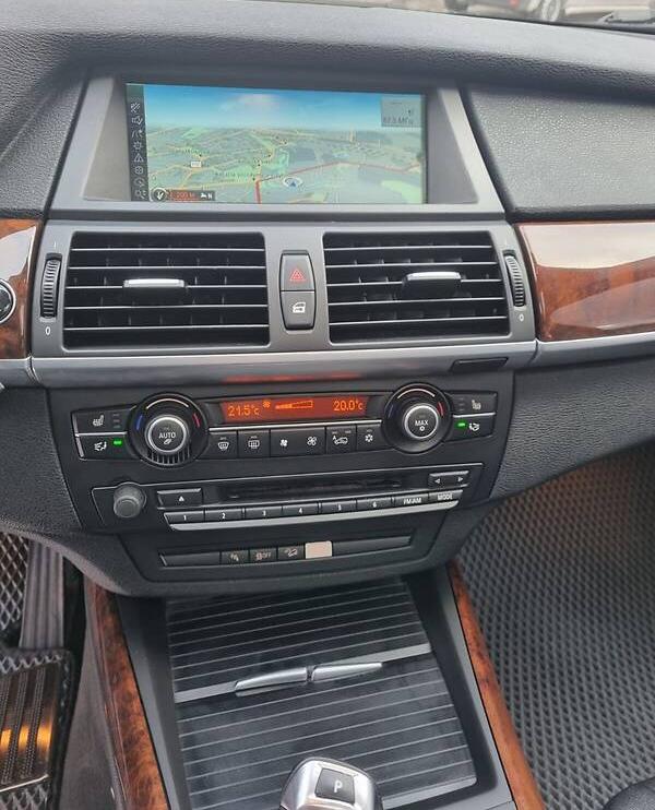 BMW X5 2012