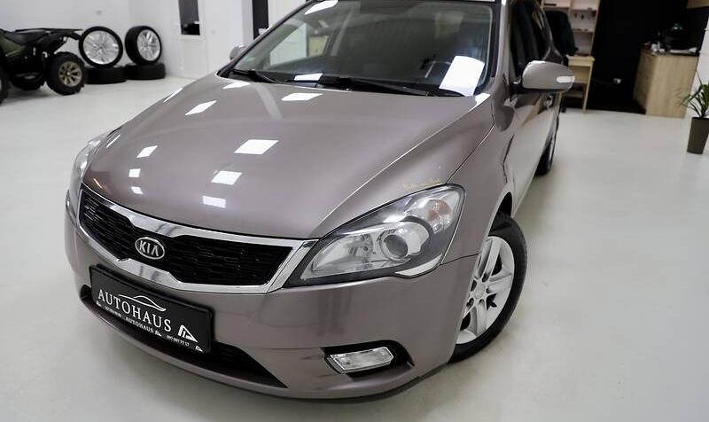 Kia Ceed 2011
