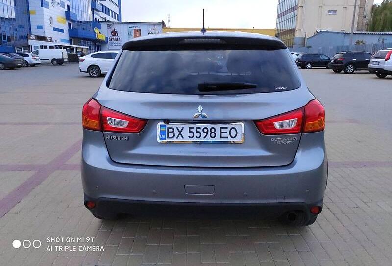 Mitsubishi Outlander 2016