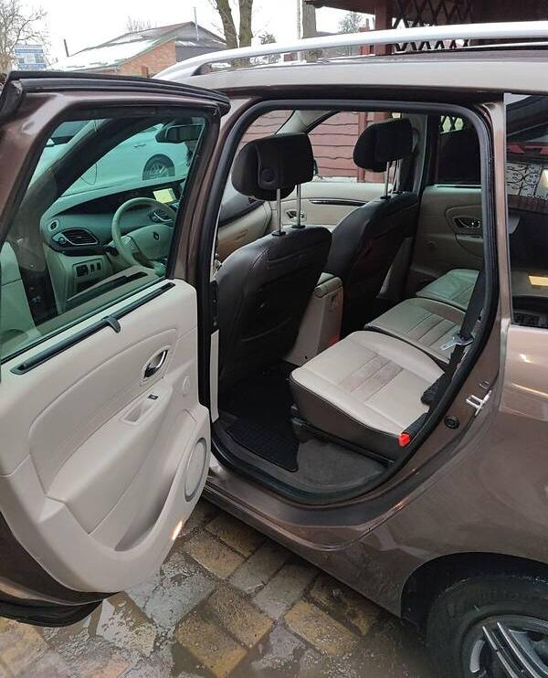 Renault Megane Scenic 2014