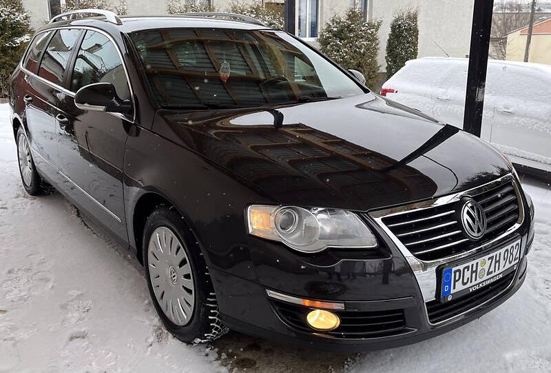 Volkswagen Passat B6 HIGHLINE 2010