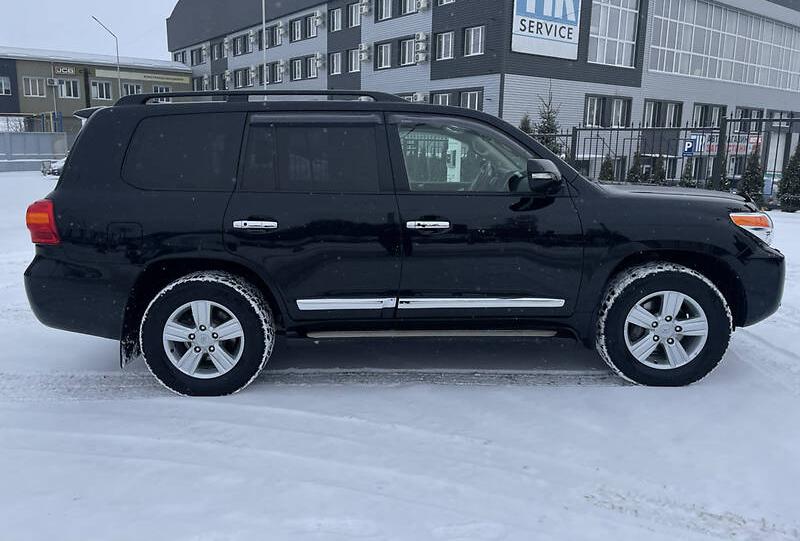 Toyota Land Cruiser 200 2014