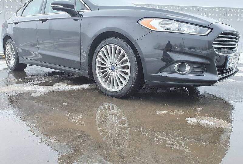 Ford Fusion Titanium 2015