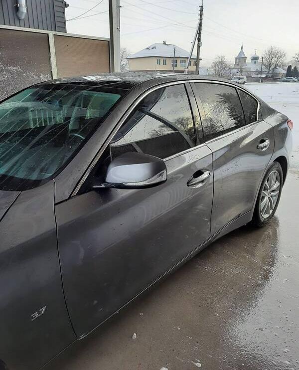Infiniti Q50 2015