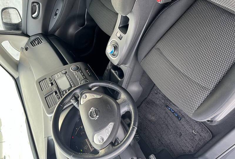 Nissan Leaf S plus 2015