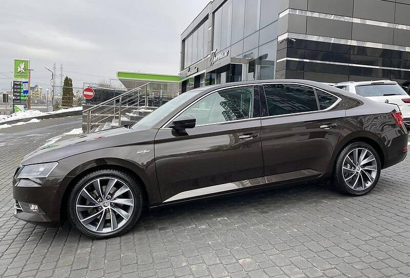 Skoda Superb LAURIN.KLEMENT  2017