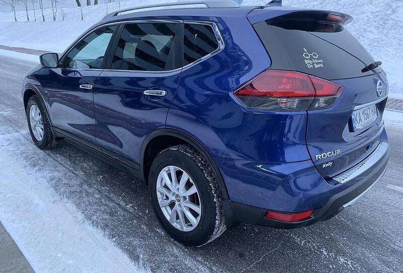 Nissan Rogue SV Premium 4WD 2018