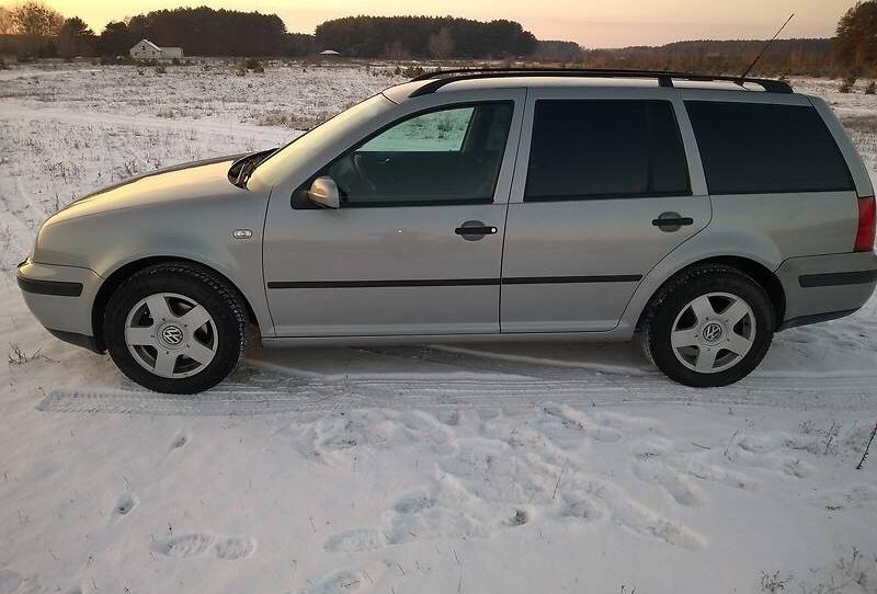 Volkswagen Golf IV 2001