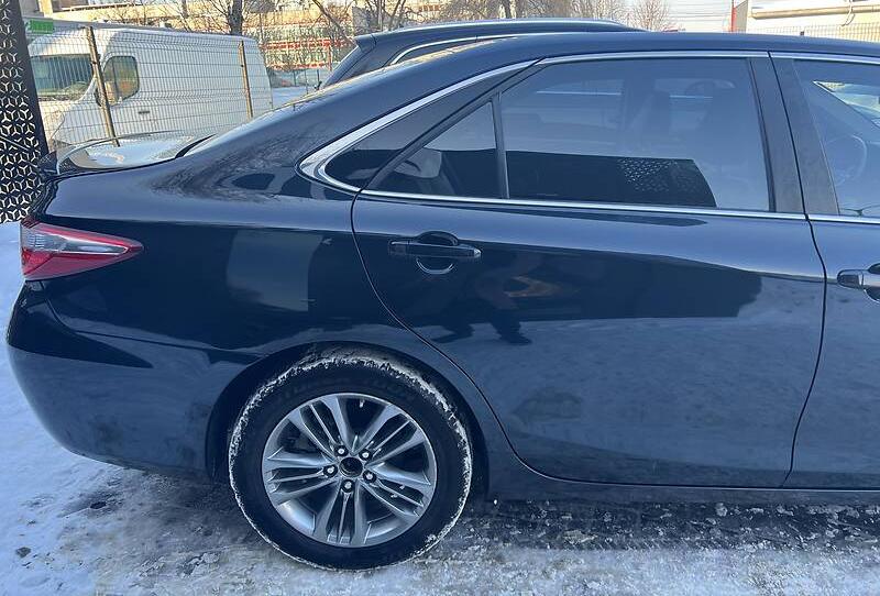 Toyota Camry 2016