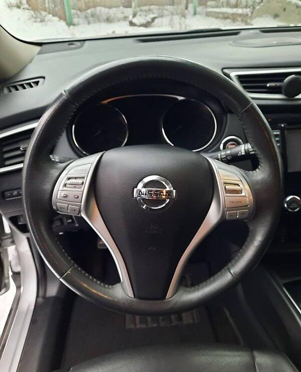 Nissan Rogue sl awd 2016