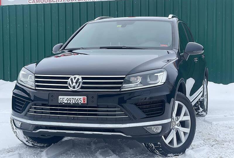 Volkswagen Touareg R line  2015