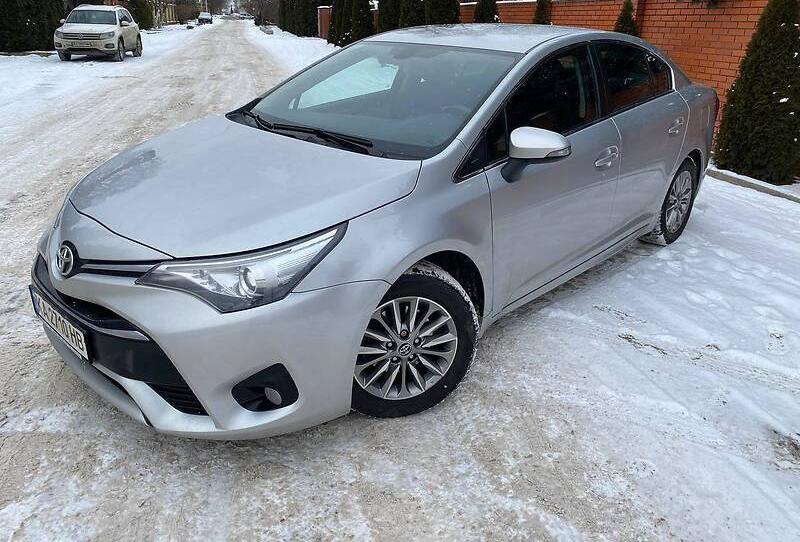Toyota Avensis 2016