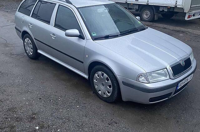 Skoda Octavia Tour 2004