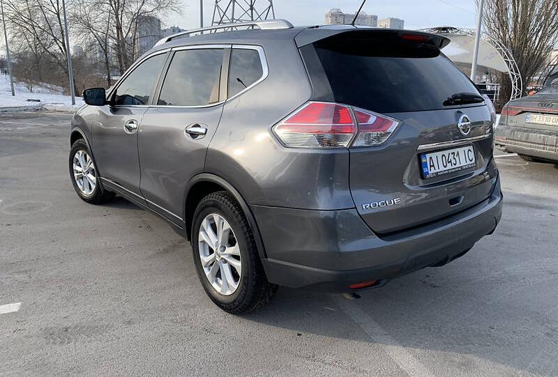 Nissan Rogue SV 2014