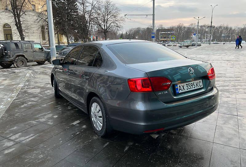 Volkswagen Jetta 2012