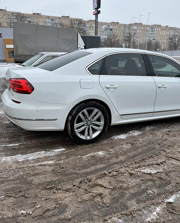 Volkswagen Passat B7 2015