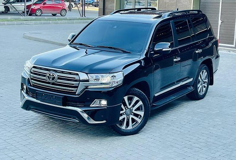 Toyota Land Cruiser 200 2016