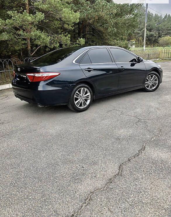 Toyota Camry 2015