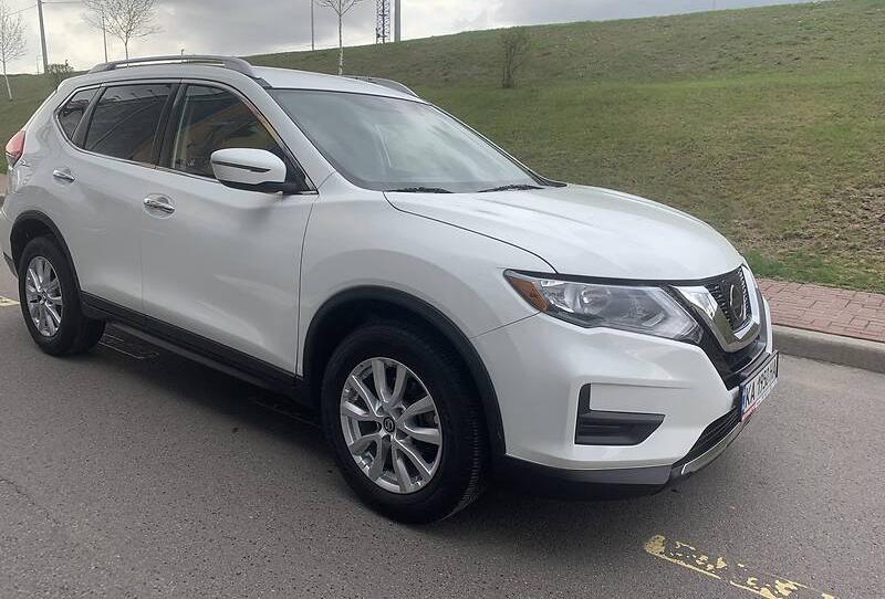 Nissan Rogue SV 2017