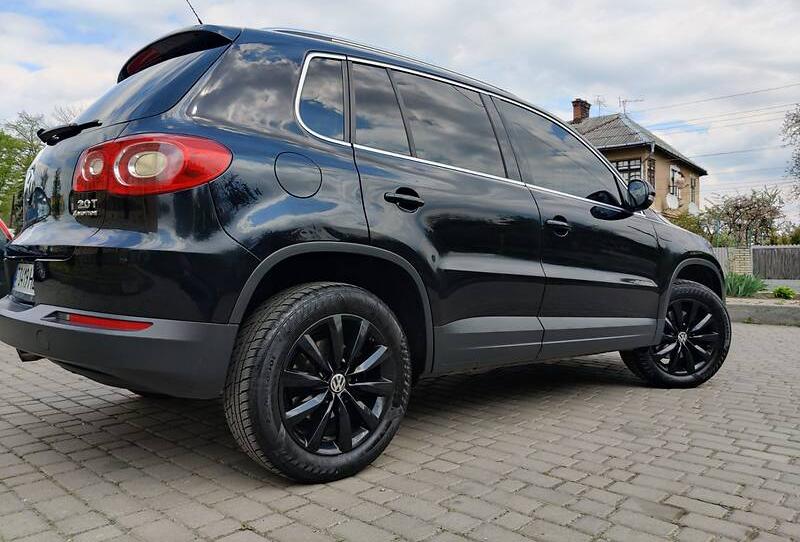 Volkswagen Tiguan 2011