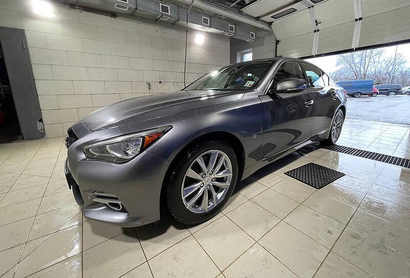 Infiniti Q50 2016