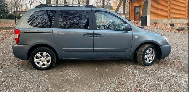 Kia Carnival 2007