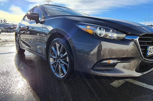 Mazda 3 Touring 2018