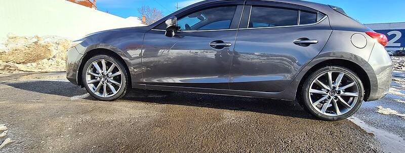 Mazda 3 Touring 2018