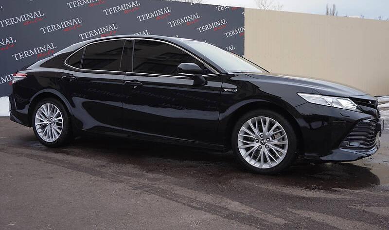 Toyota Camry 2020