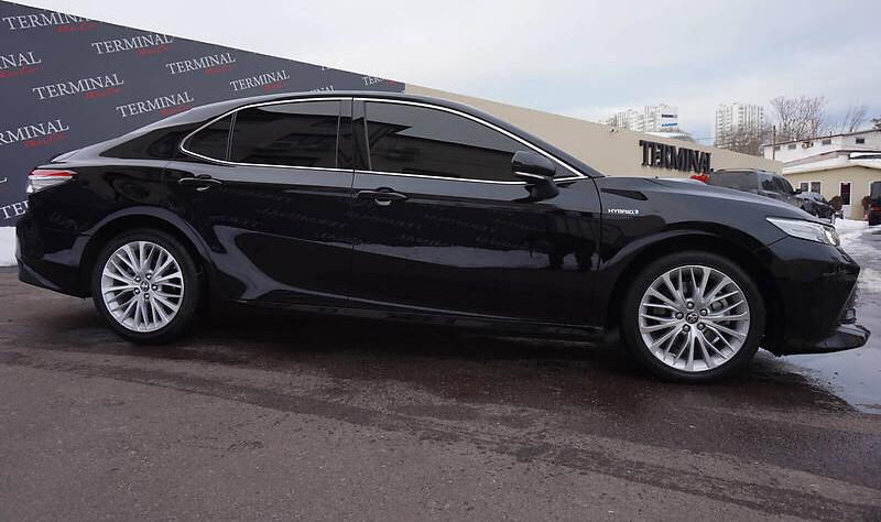 Toyota Camry 2020