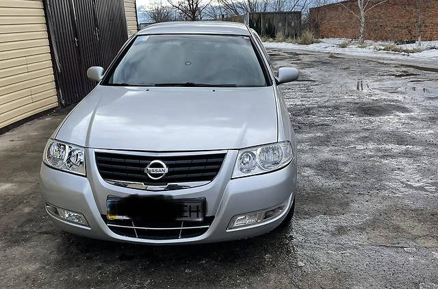 Nissan Almera 2012
