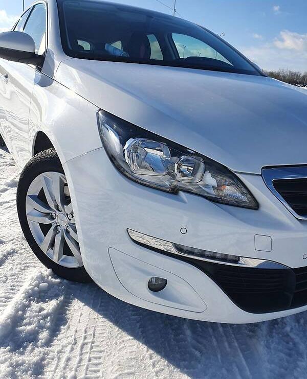Peugeot 308 2016