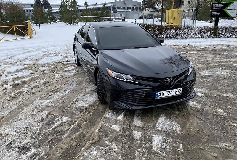 Toyota Camry 2017